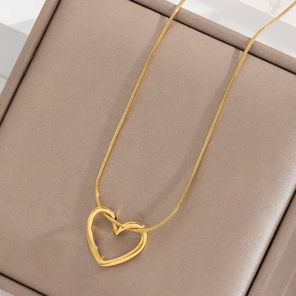 Dainty Knot Heart Necklace