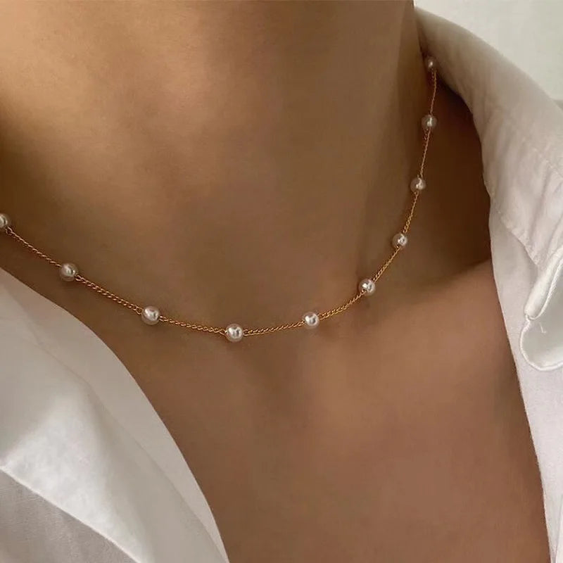 Minimalist Pearl Necklace